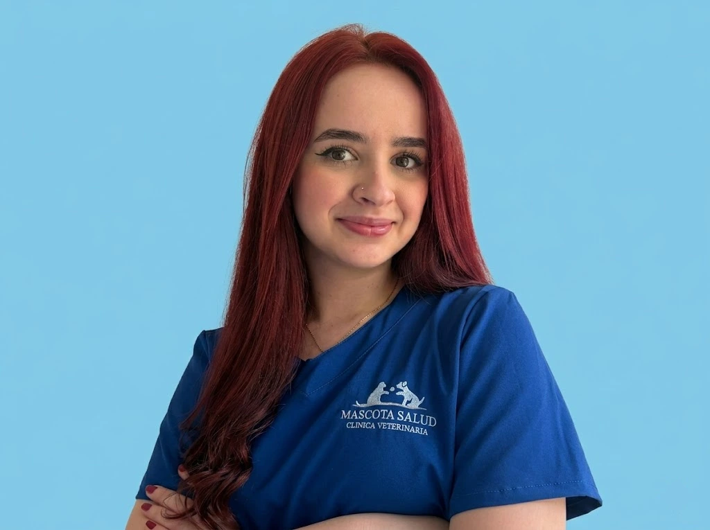 Foto de Vanessa Mejía - auxiliar veterinaria